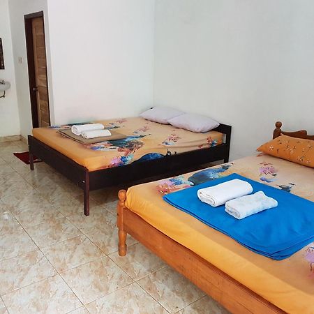 Red Island Bungalows Pasanggaran ห้อง รูปภาพ
