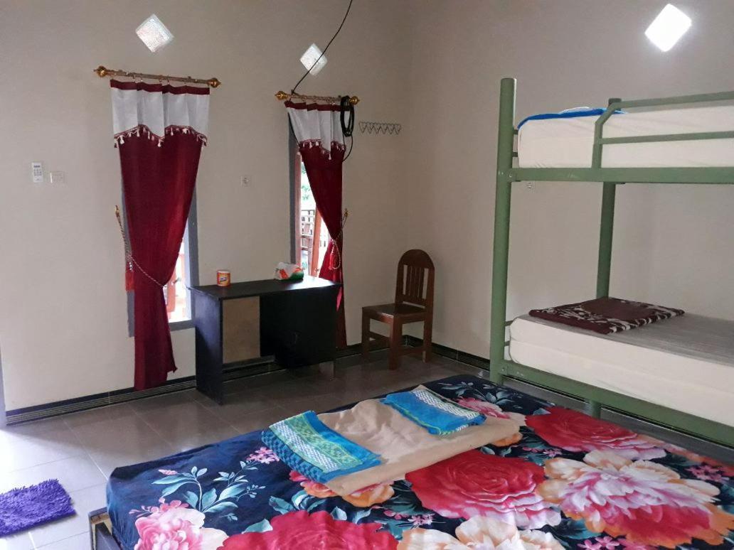 Red Island Bungalows Pasanggaran ห้อง รูปภาพ